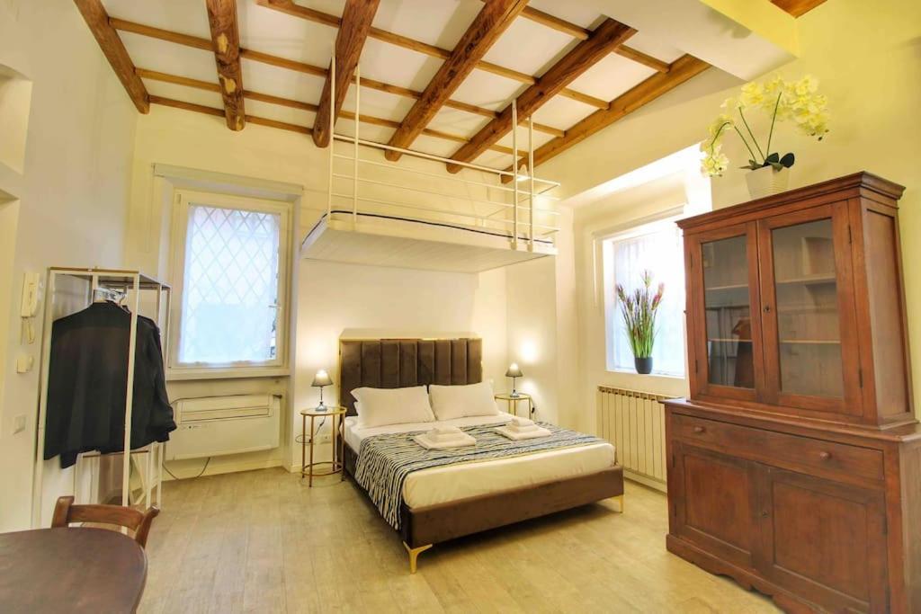 Cozy Studio Flat In Trastevere By Yourhost Rzym Zewnętrze zdjęcie